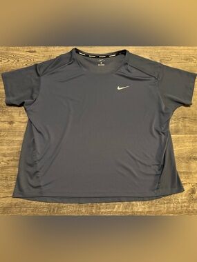 Nike Navy Short-Sleeve Dri-FIT Training Tee with Reflective Swoosh XL